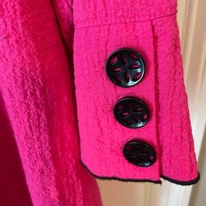 Very gently worn Ali Miles top.